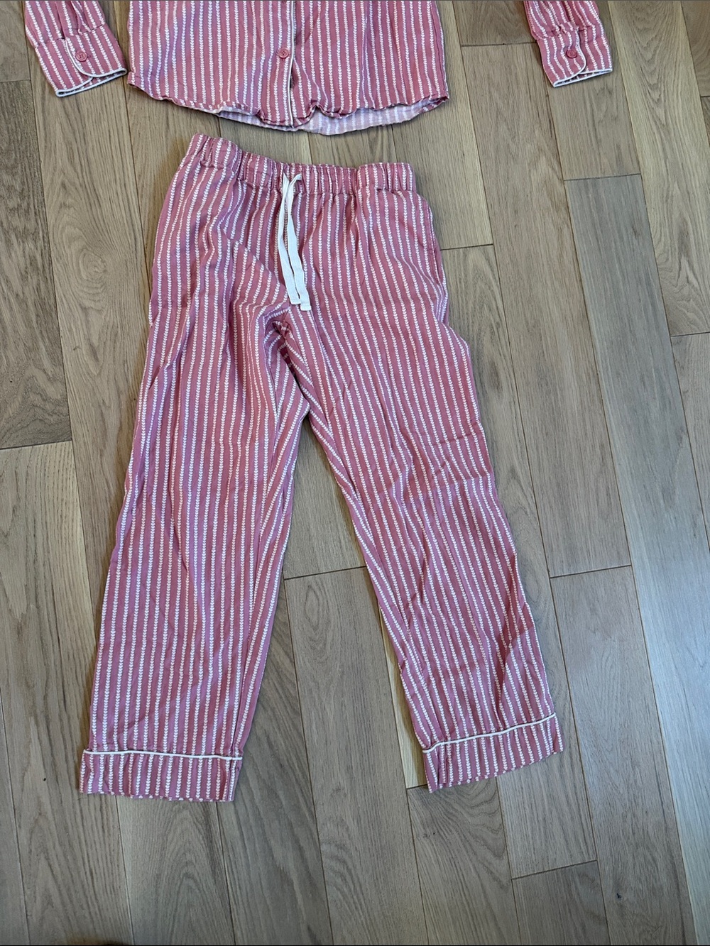 Women's Pink Stripe Pajama Set - Classic Button-Up Top & Drawstring Pants - Picture 2 of 8